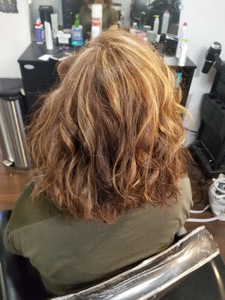 Full Foil Highlight – Bold, Eye-Catching Color Transformation