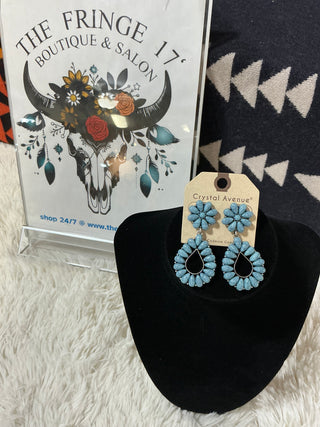 Western Flower and Teardrop Studded Earrings