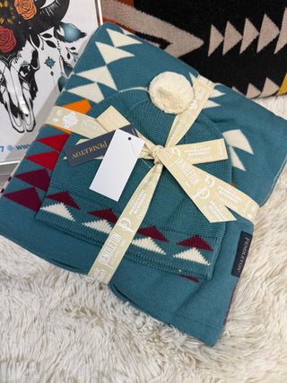 Teal Aztec Knit Baby Blanket and Beanie Set – Harding Collection