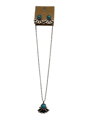 Turquoise Fan Pendant Necklace Set