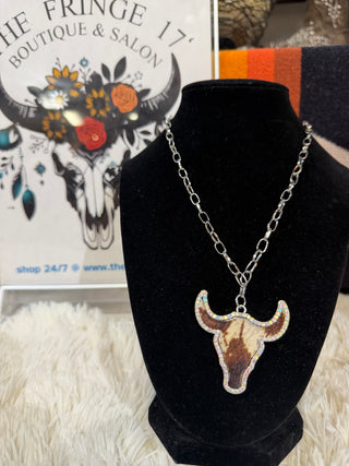Western Bull Skull Necklace - Cowhide Style
