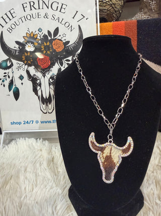 Western Bull Skull Necklace - Cowhide Style