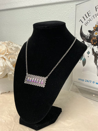 Iridescent Galveston Glow Silverstone Necklace