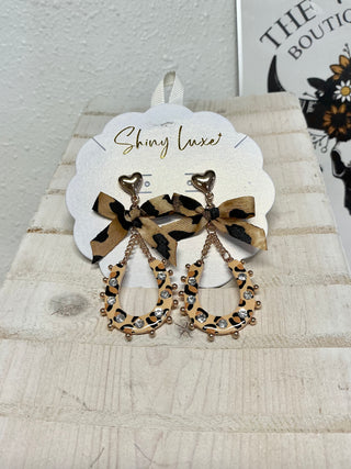 Printed Horseshoe Goldtone Earrings