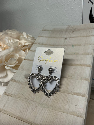 Silvertone Studded Heart Earrings – Western Statement Jewelry