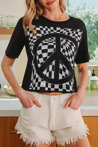 Fashion-W Checkerboard Peace Sign Printed Round Neck T Shirt