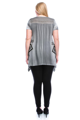 Gradient Gray short sleeve top - The Fringe Spa'Tique